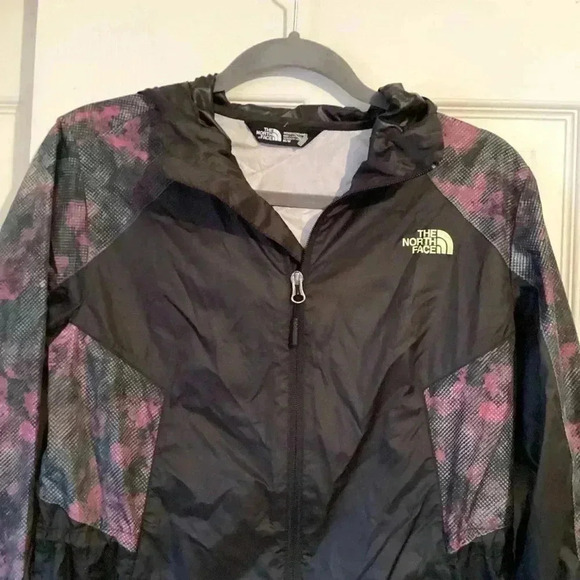 The North Face windbreaker lightweight Jacket Colors: black/dusty mauve S:Medium - Picture 3 of 7